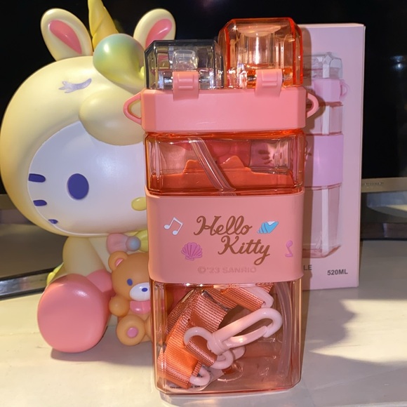 Hello Kitty double drinking bottle - Picture 3 of 4